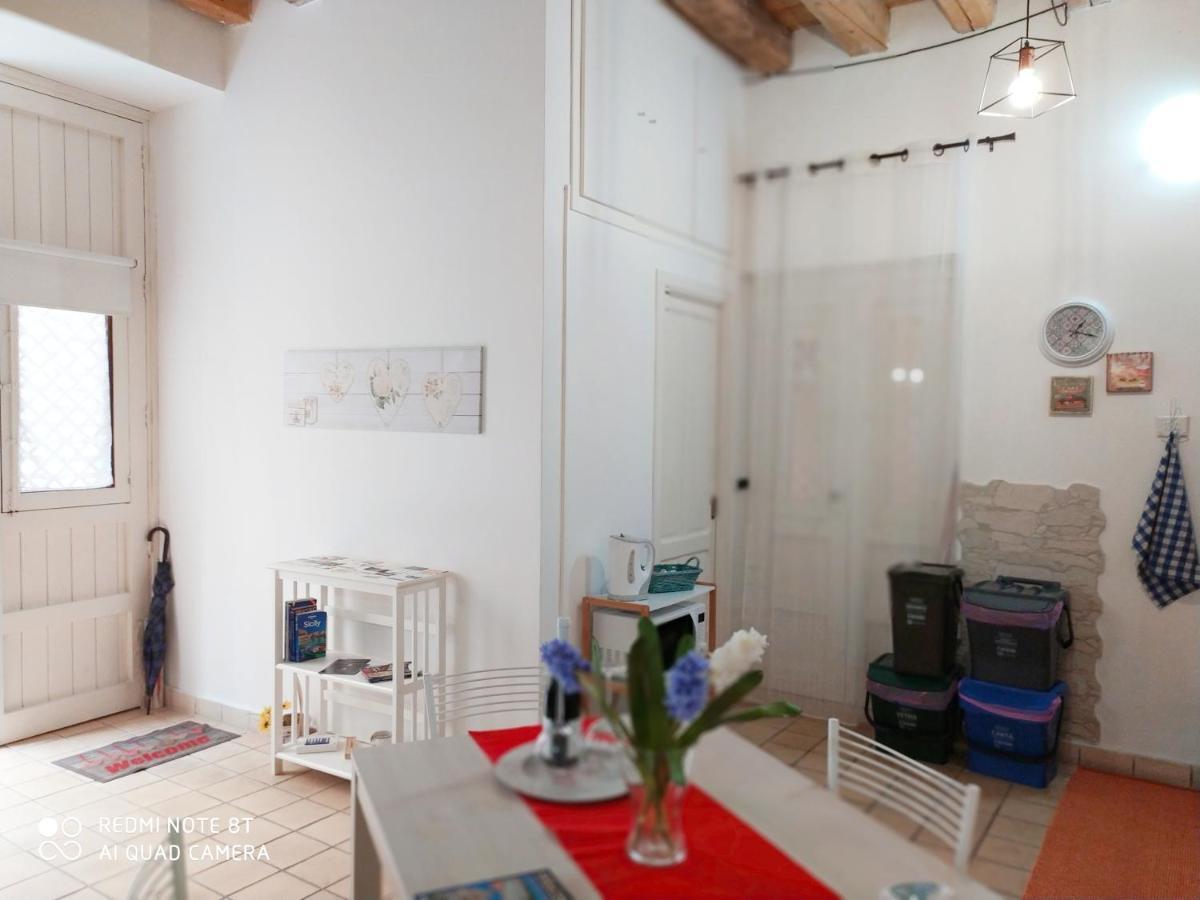 Appartamento Dammuso Isola Di Ortigia Συρακούσες Εξωτερικό φωτογραφία